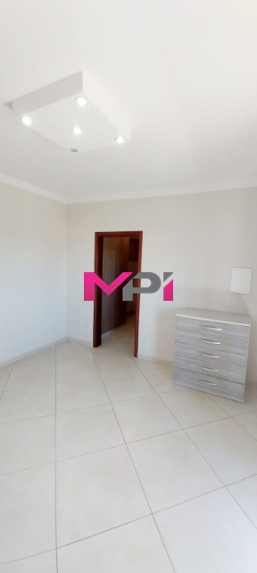 Sobrado à venda com 3 quartos, 250m² - Foto 32