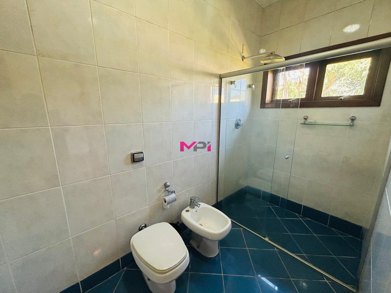 Casa de Condomínio à venda com 4 quartos, 600m² - Foto 29