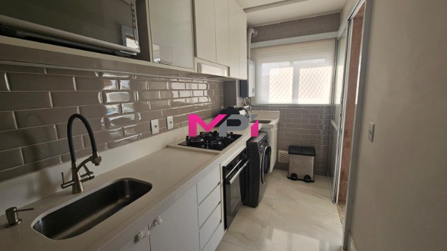 Apartamento para alugar com 2 quartos, 69m² - Foto 11