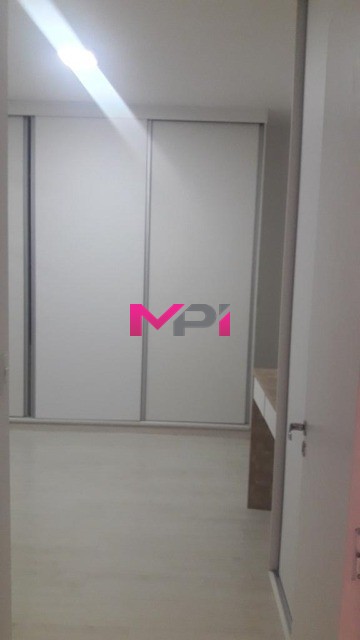 Apartamento para alugar com 2 quartos, 70m² - Foto 27