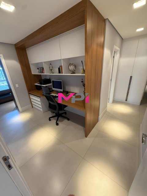 Apartamento, 4 quartos, 268 m² - Foto 22