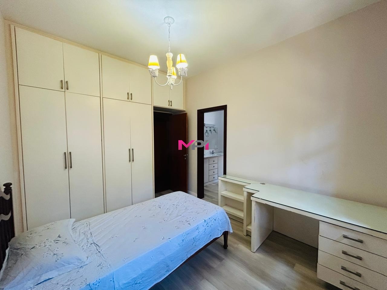 Casa de Condomínio à venda com 4 quartos, 600m² - Foto 18