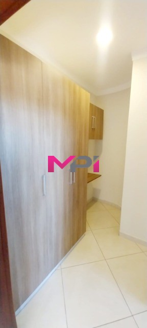 Sobrado à venda com 3 quartos, 250m² - Foto 33