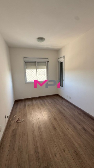 Apartamento para alugar com 3 quartos, 83m² - Foto 10
