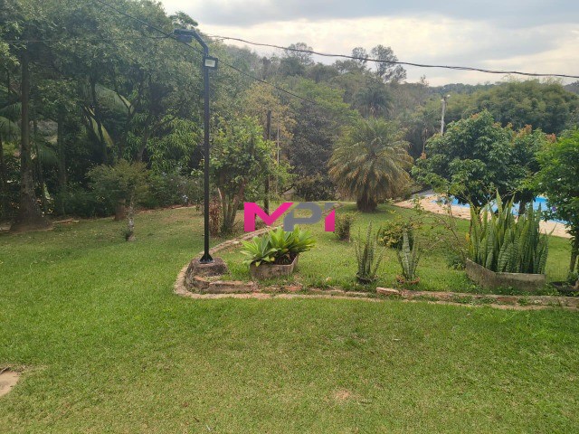 Chácara à venda com 3 quartos, 3000m² - Foto 8