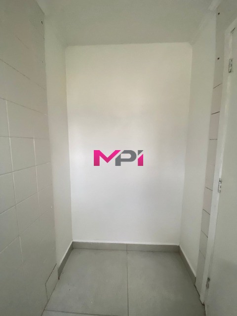 Casa de Condomínio para alugar com 3 quartos, 115m² - Foto 13