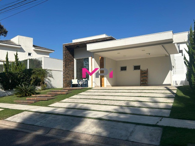 Casa de Condomínio à venda com 3 quartos, 200m² - Foto 2