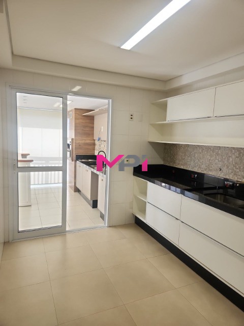 Apartamento, 3 quartos, 216 m² - Foto 25