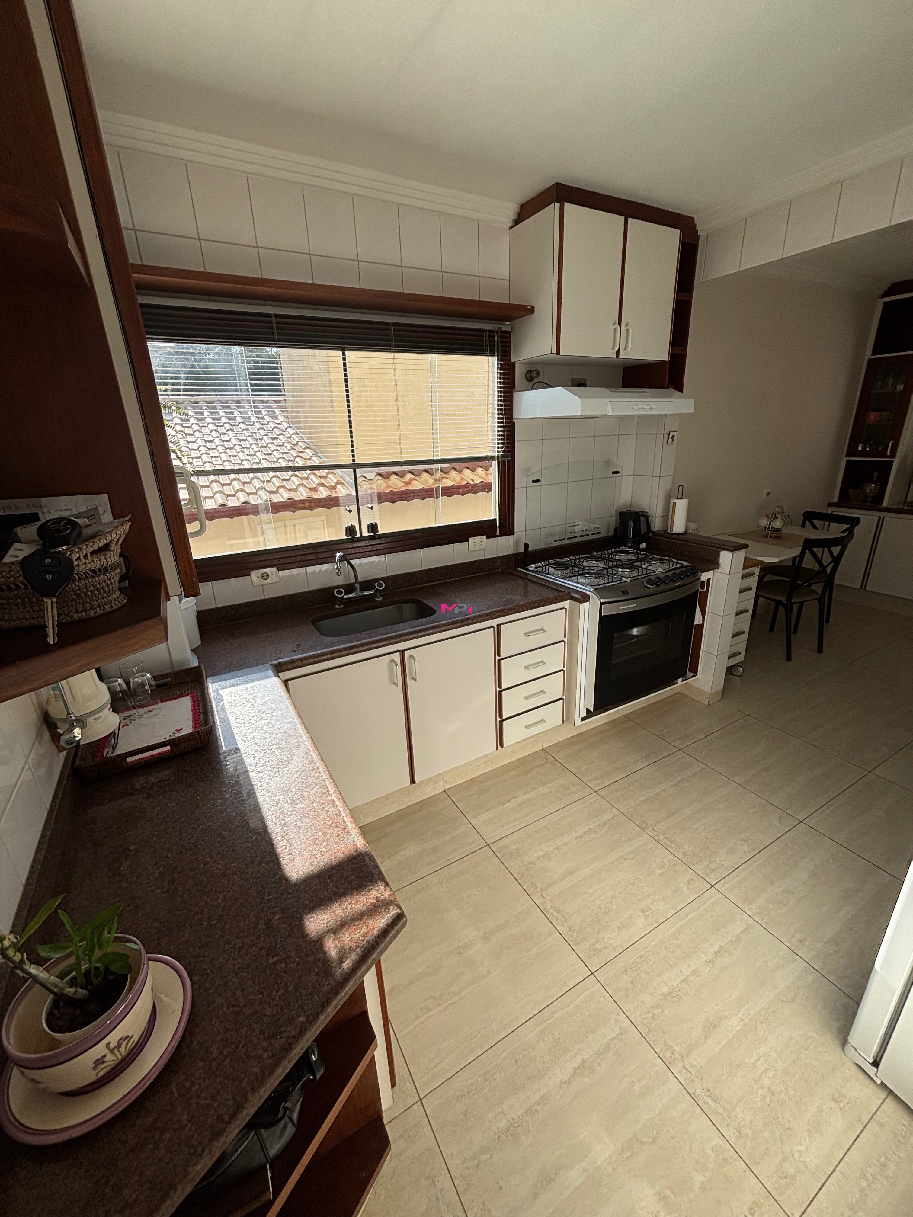 Casa, 3 quartos, 284 m² - Foto 27