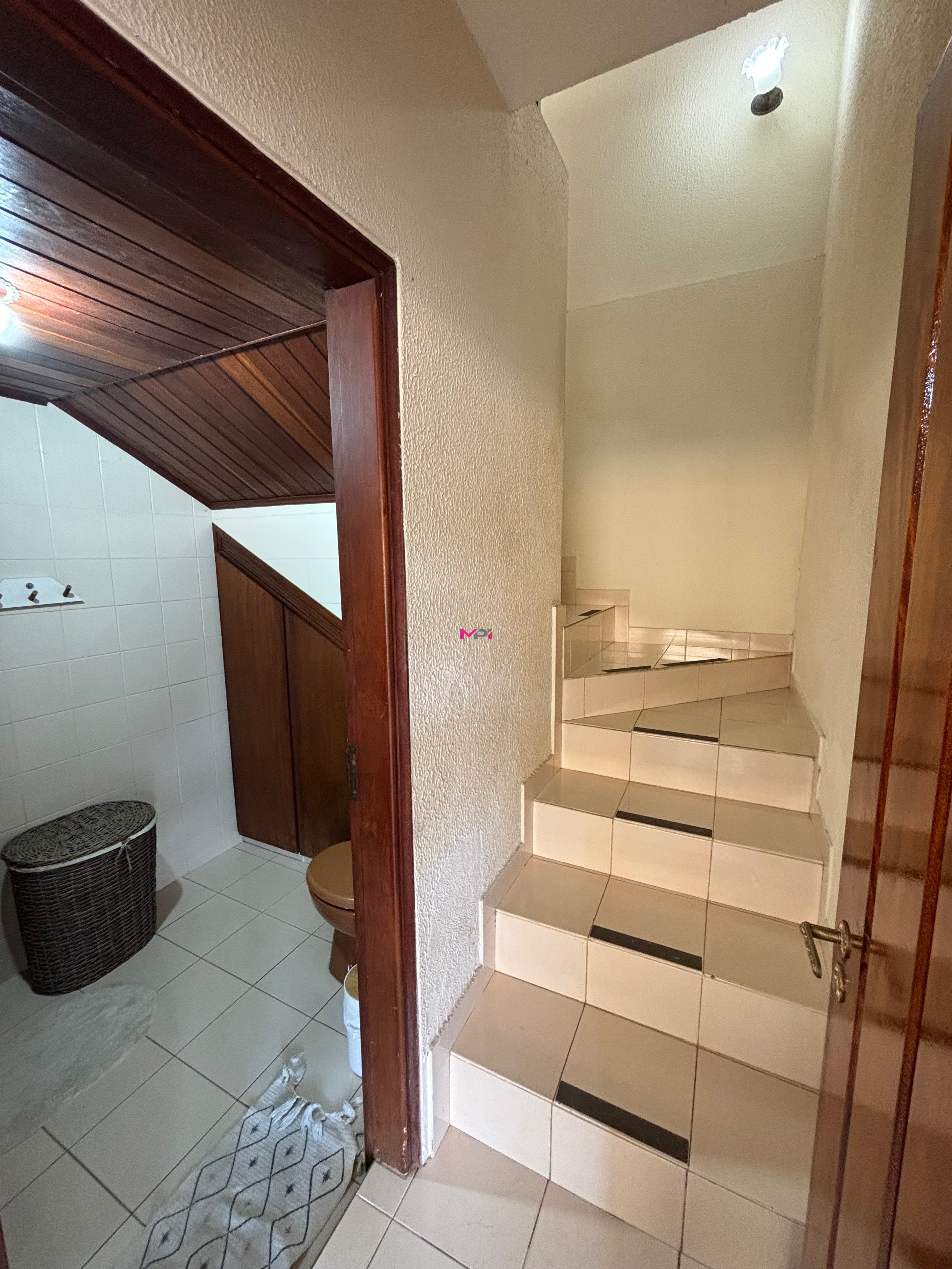 Casa, 3 quartos, 284 m² - Foto 33