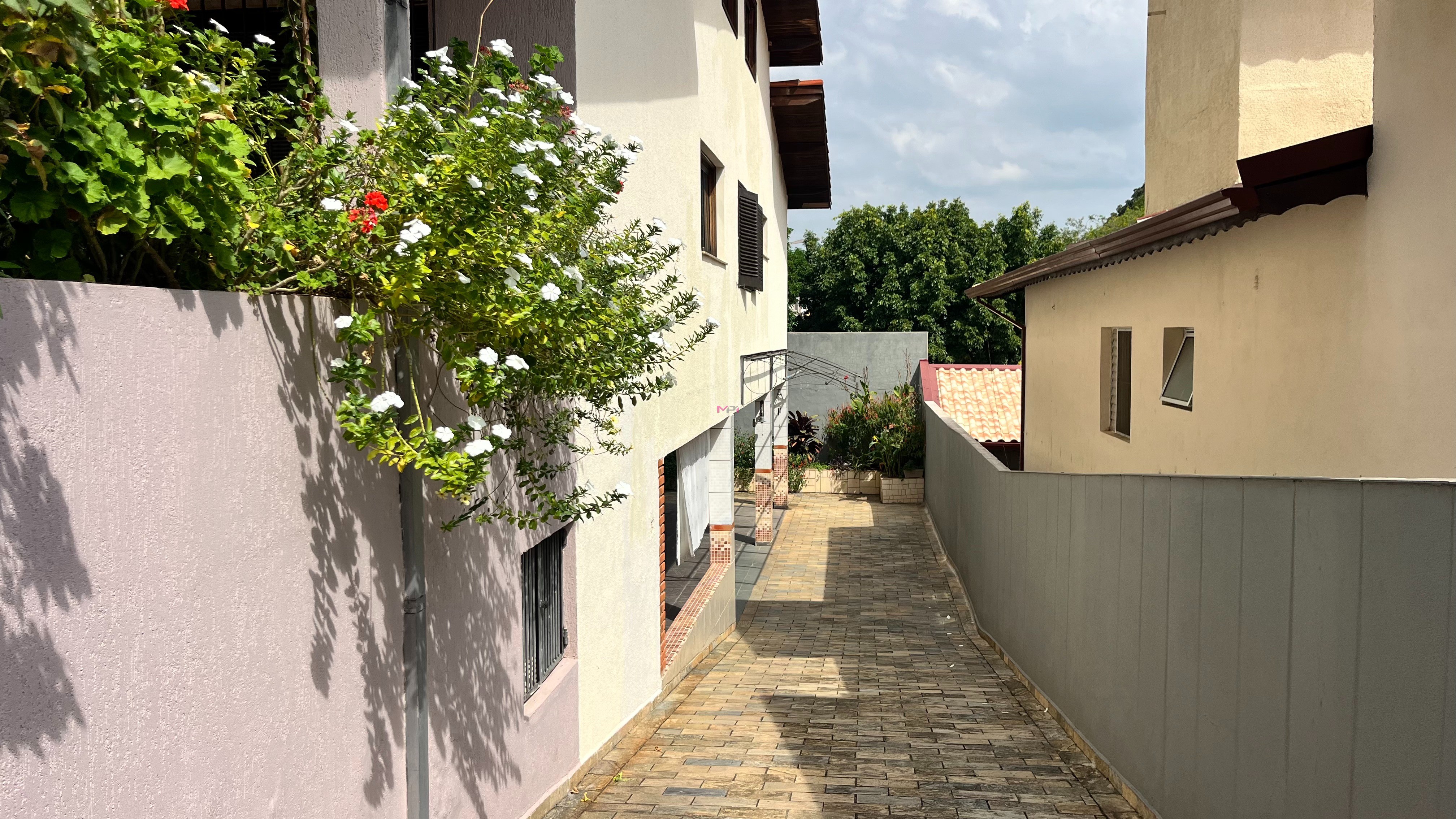 Casa, 3 quartos, 284 m² - Foto 34