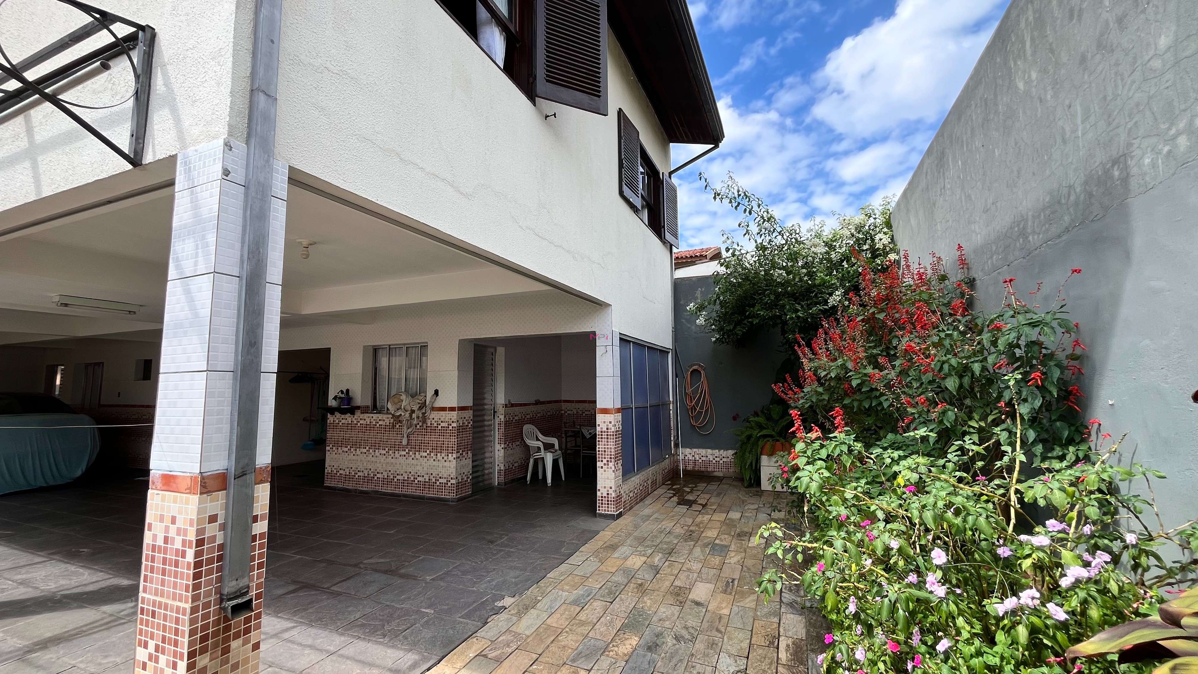 Casa, 3 quartos, 284 m² - Foto 38
