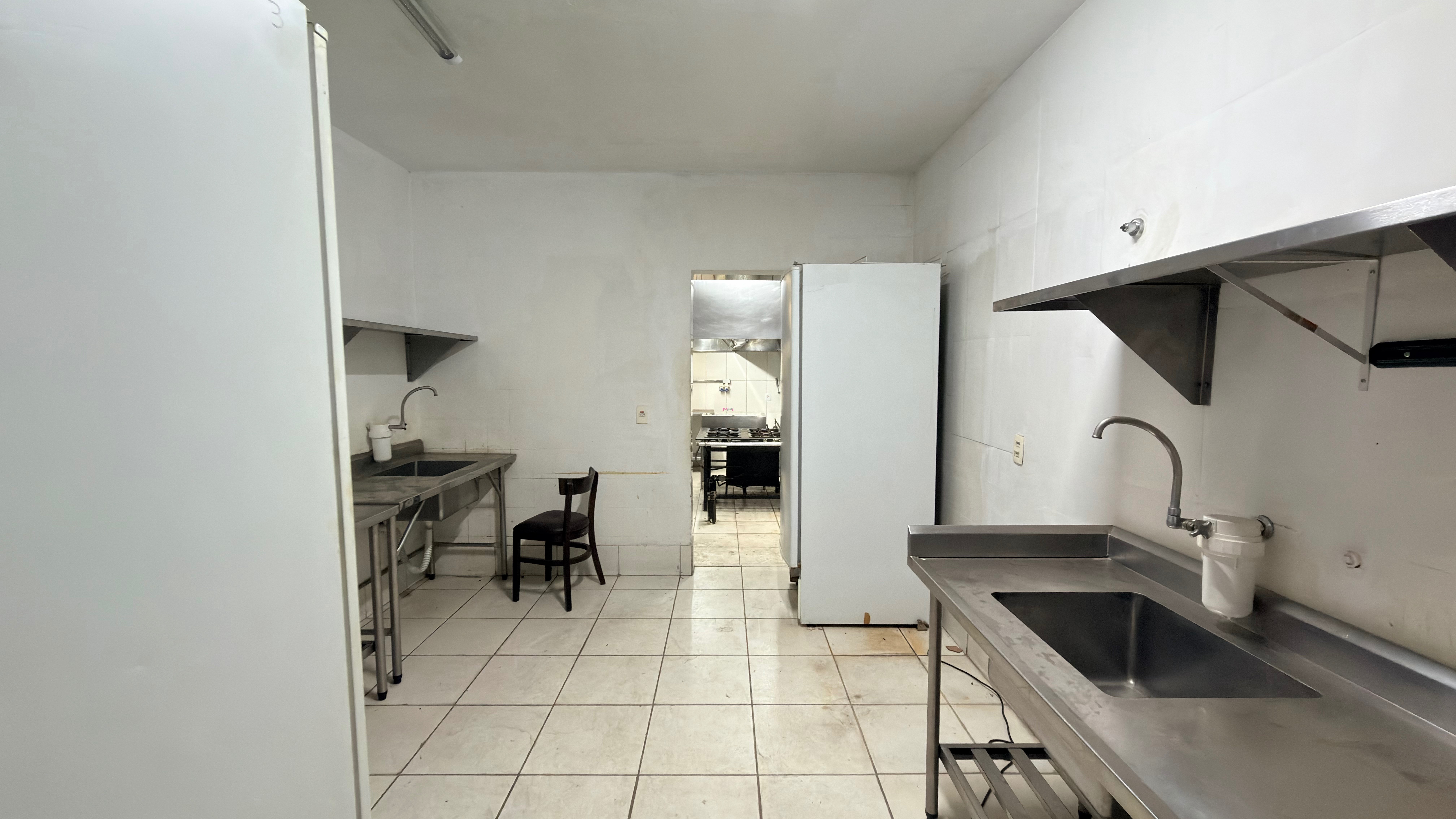 Loja-Salão, 370 m² - Foto 17