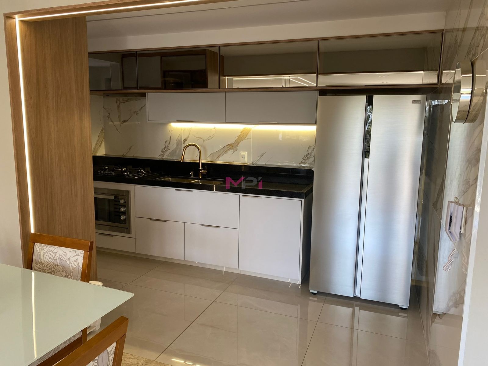 Apartamento, 2 quartos, 111 m² - Foto 1