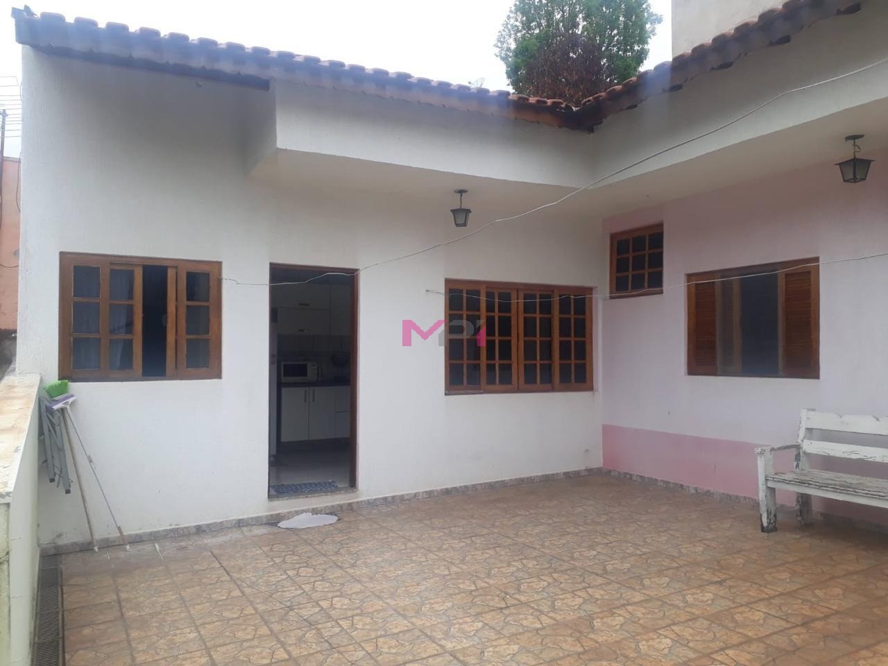 Foto 1