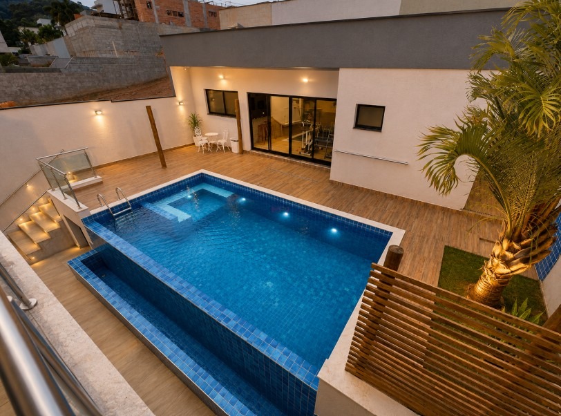 Casa de Condomínio, 5 quartos - Foto 1