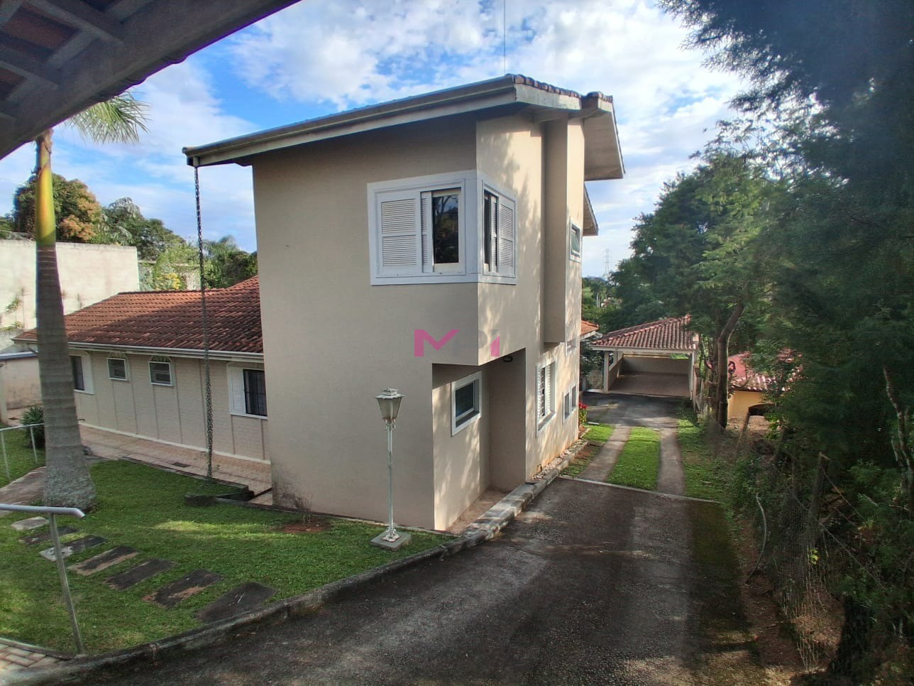 Foto 1