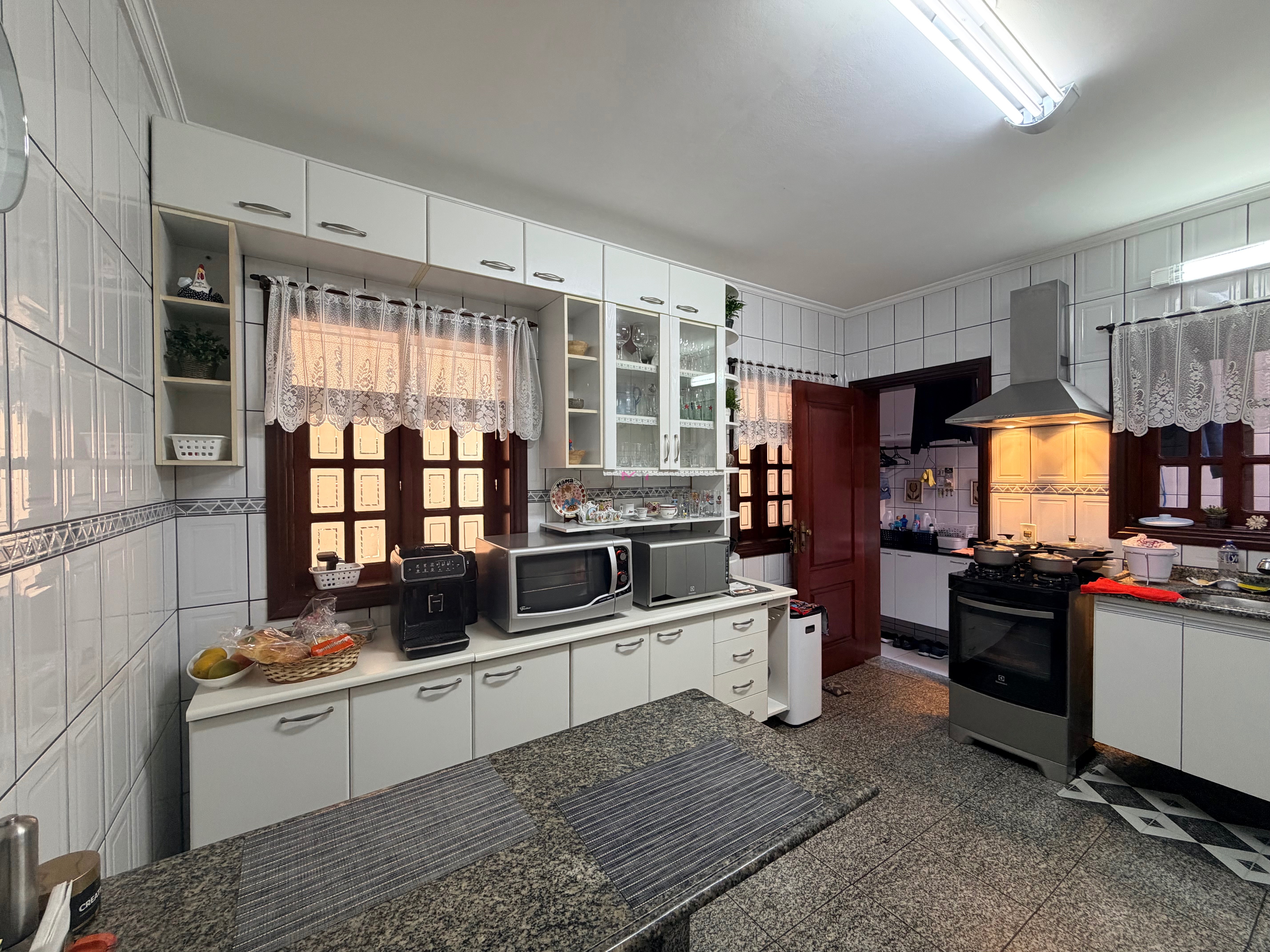 Casa, 3 quartos, 268 m² - Foto 17