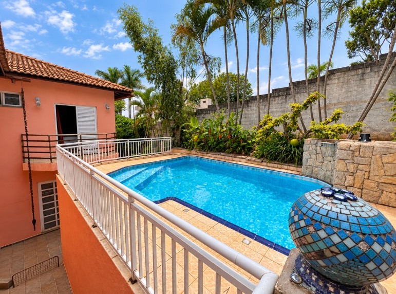 Casa, 4 quartos, 404 m² - Foto 1