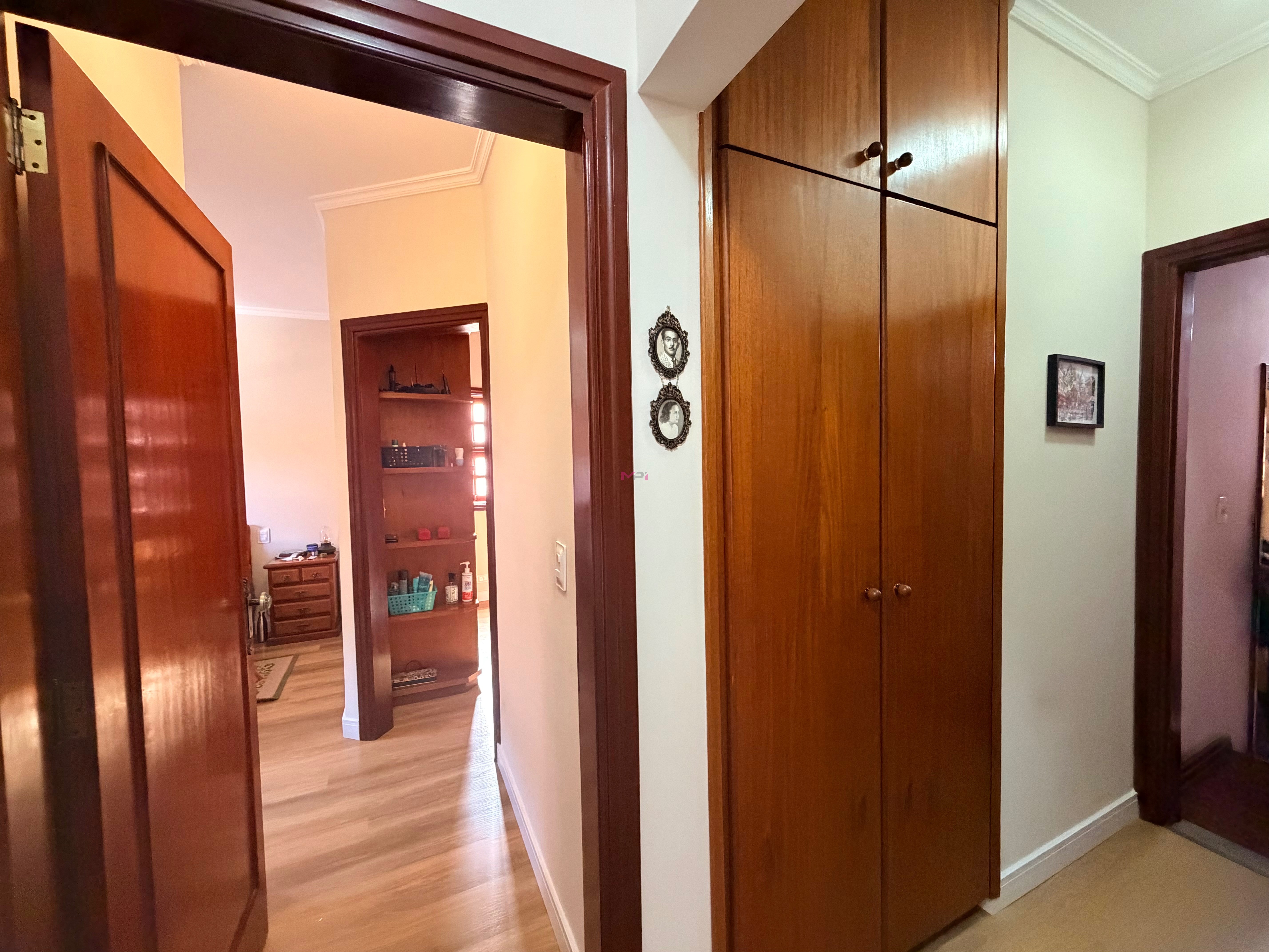 Casa, 3 quartos, 268 m² - Foto 57