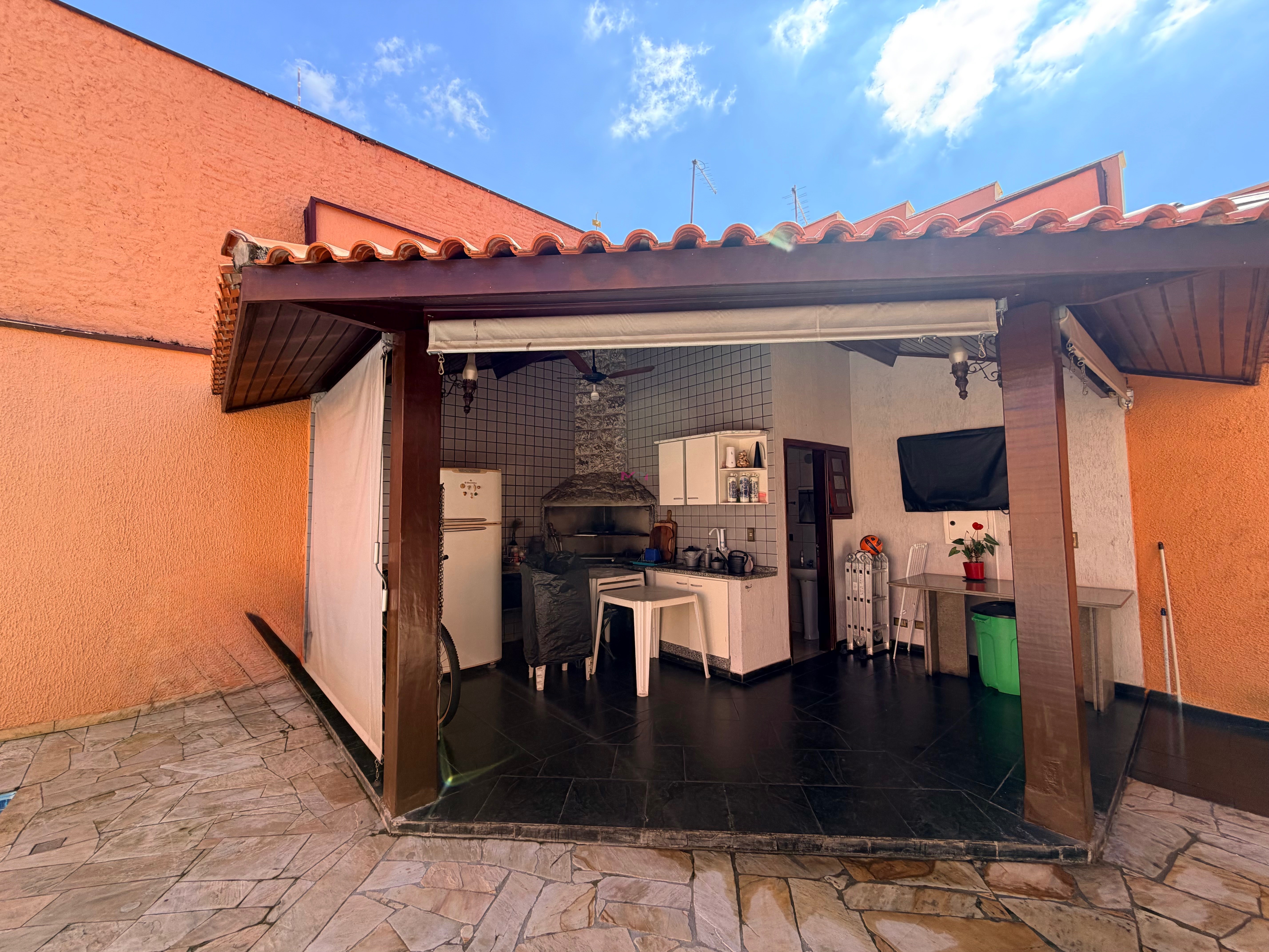 Casa, 3 quartos, 268 m² - Foto 29