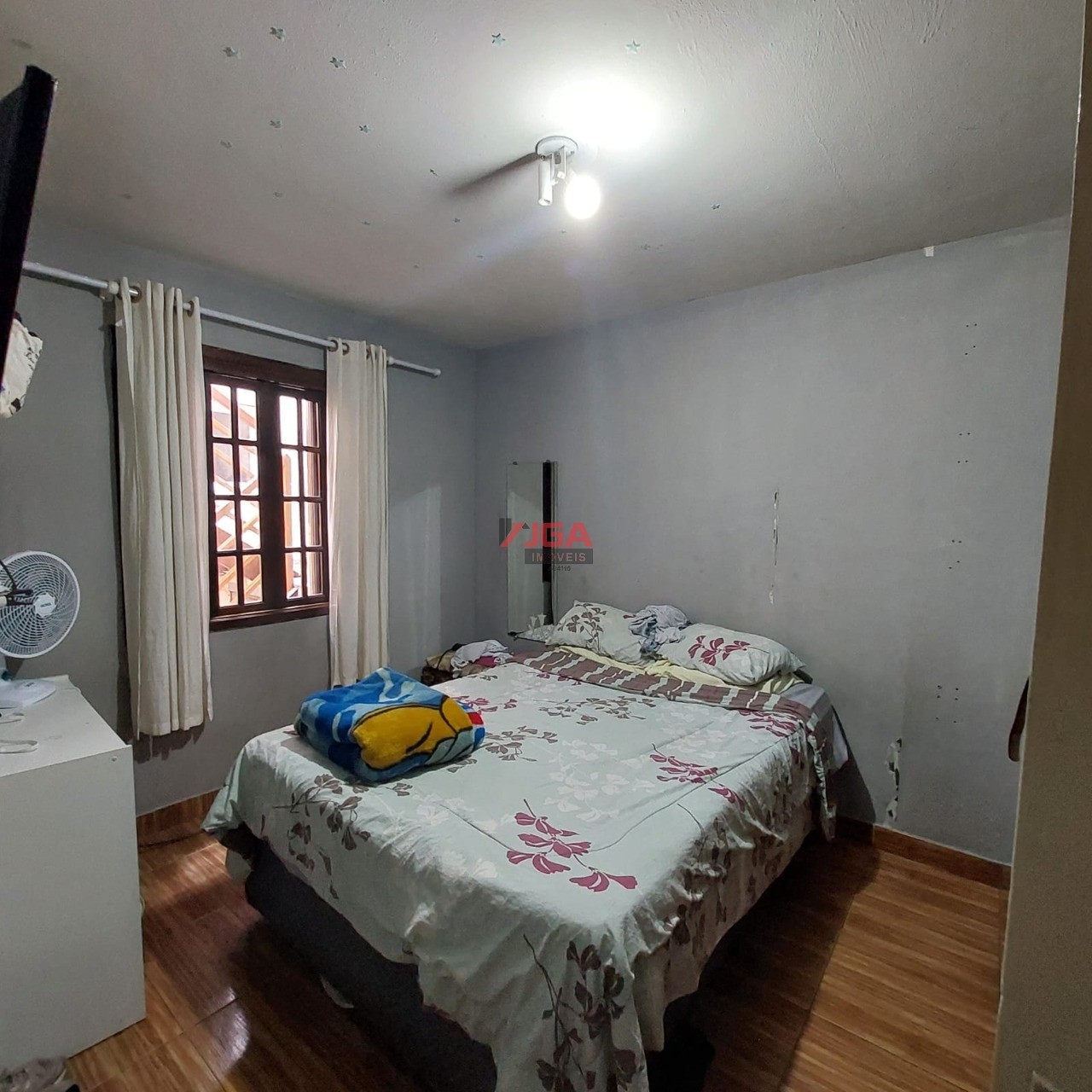 Casa à venda com 3 quartos, 200m² - Foto 7
