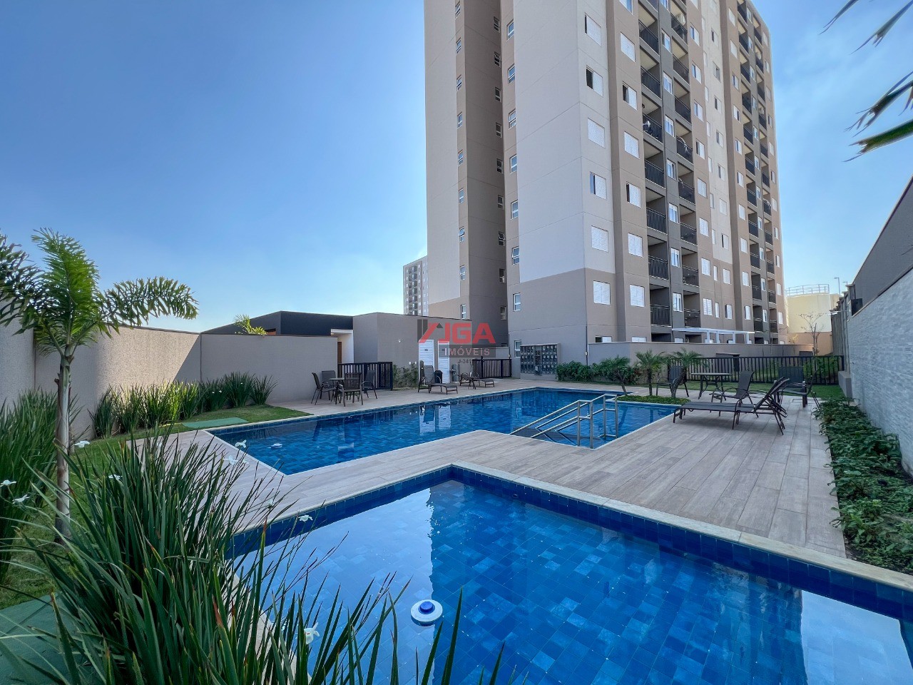 Apartamento à venda com 2 quartos, 55m² - Foto 1