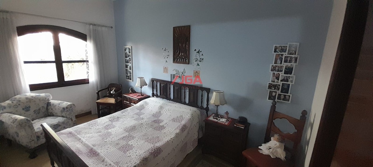 Casa, 3 quartos, 231 m² - Foto 13