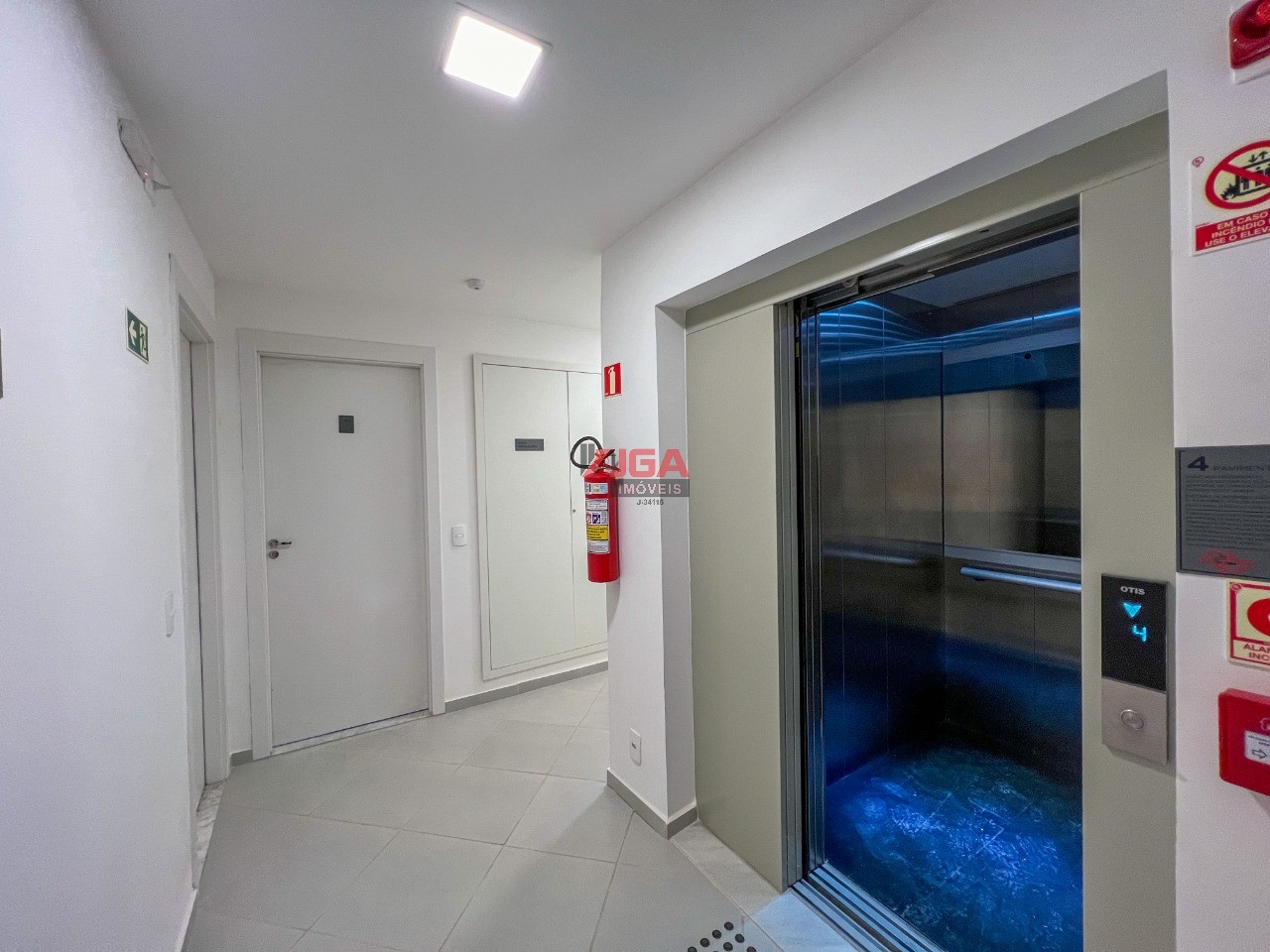Apartamento à venda com 2 quartos, 55m² - Foto 11