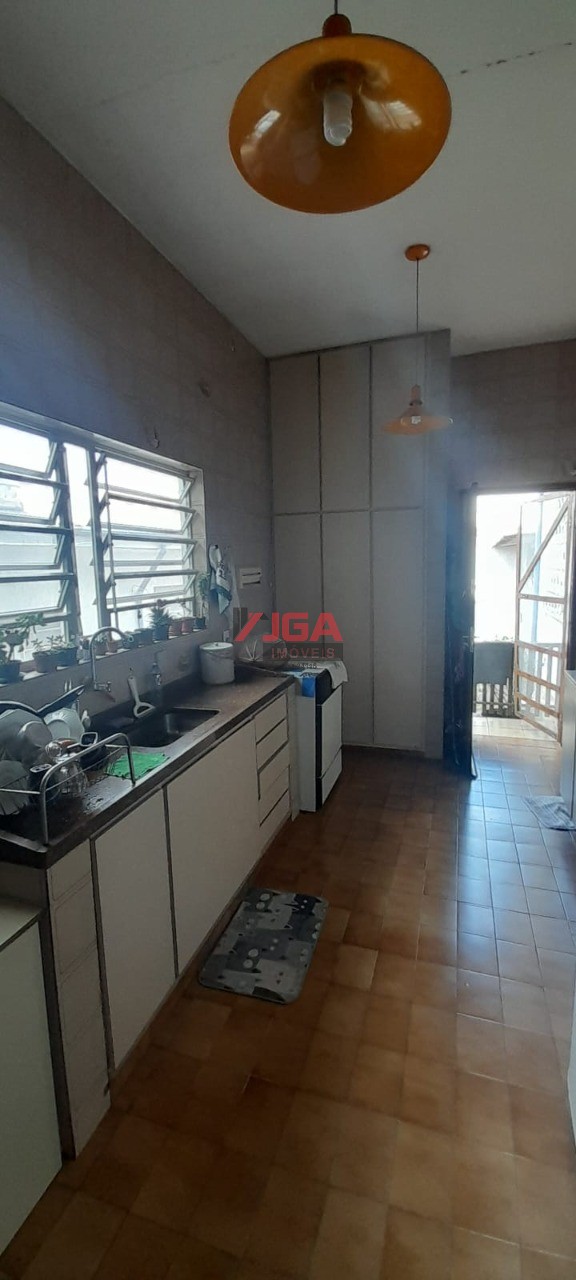 Casa, 3 quartos, 231 m² - Foto 7