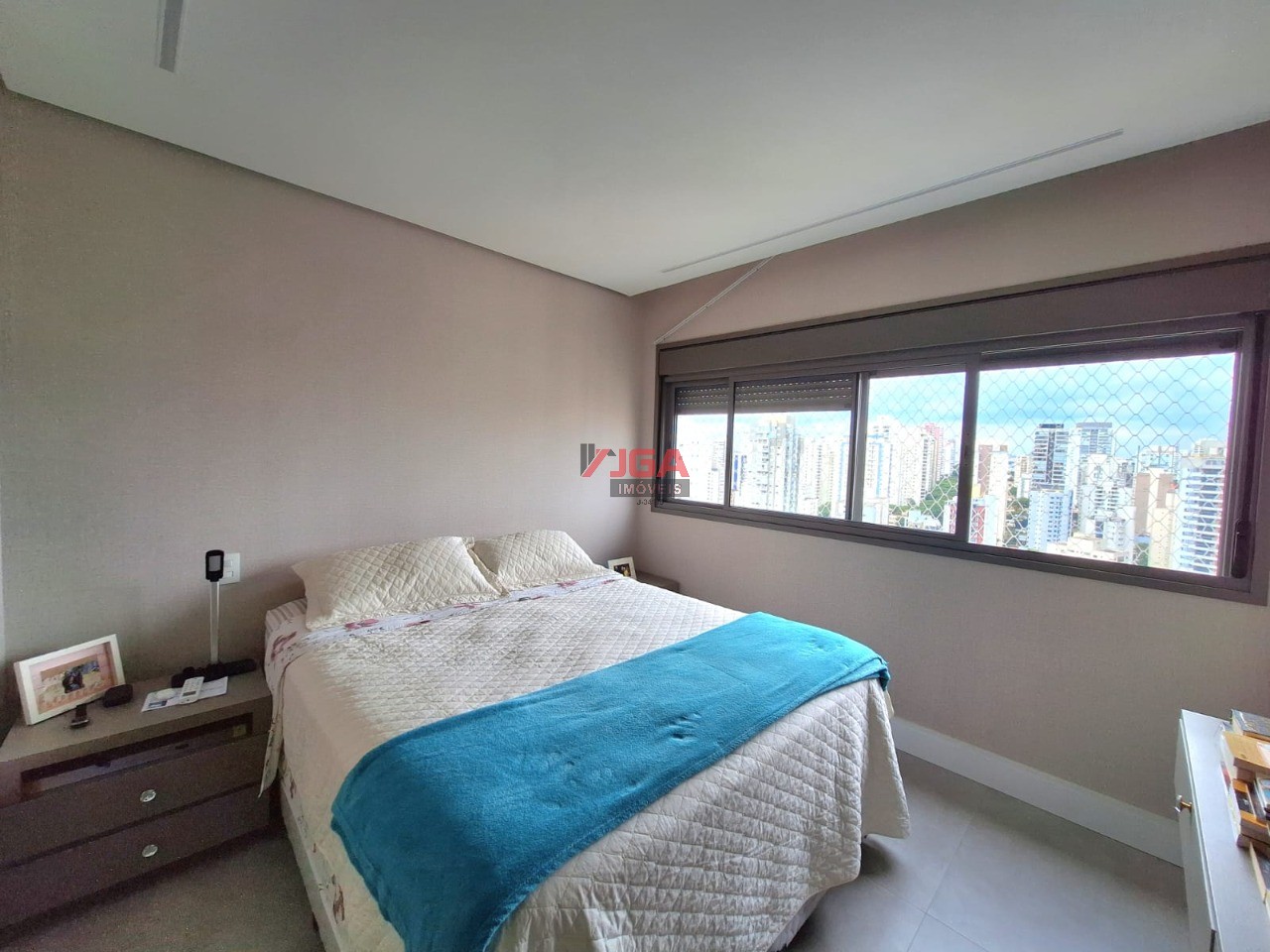 Cobertura à venda e aluguel com 3 quartos, 300m² - Foto 21