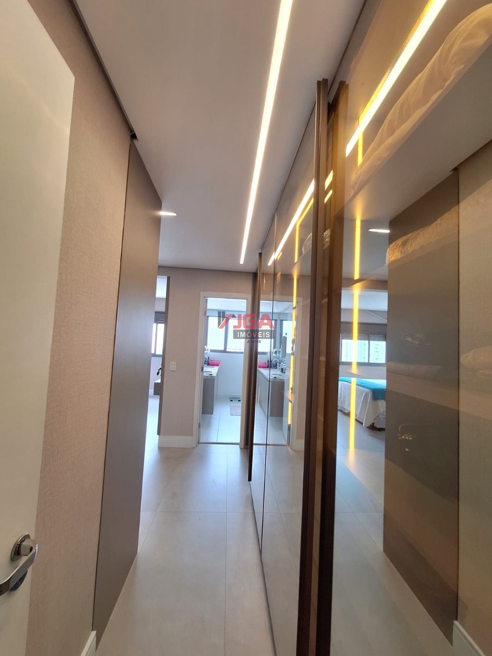 Cobertura à venda e aluguel com 3 quartos, 300m² - Foto 26