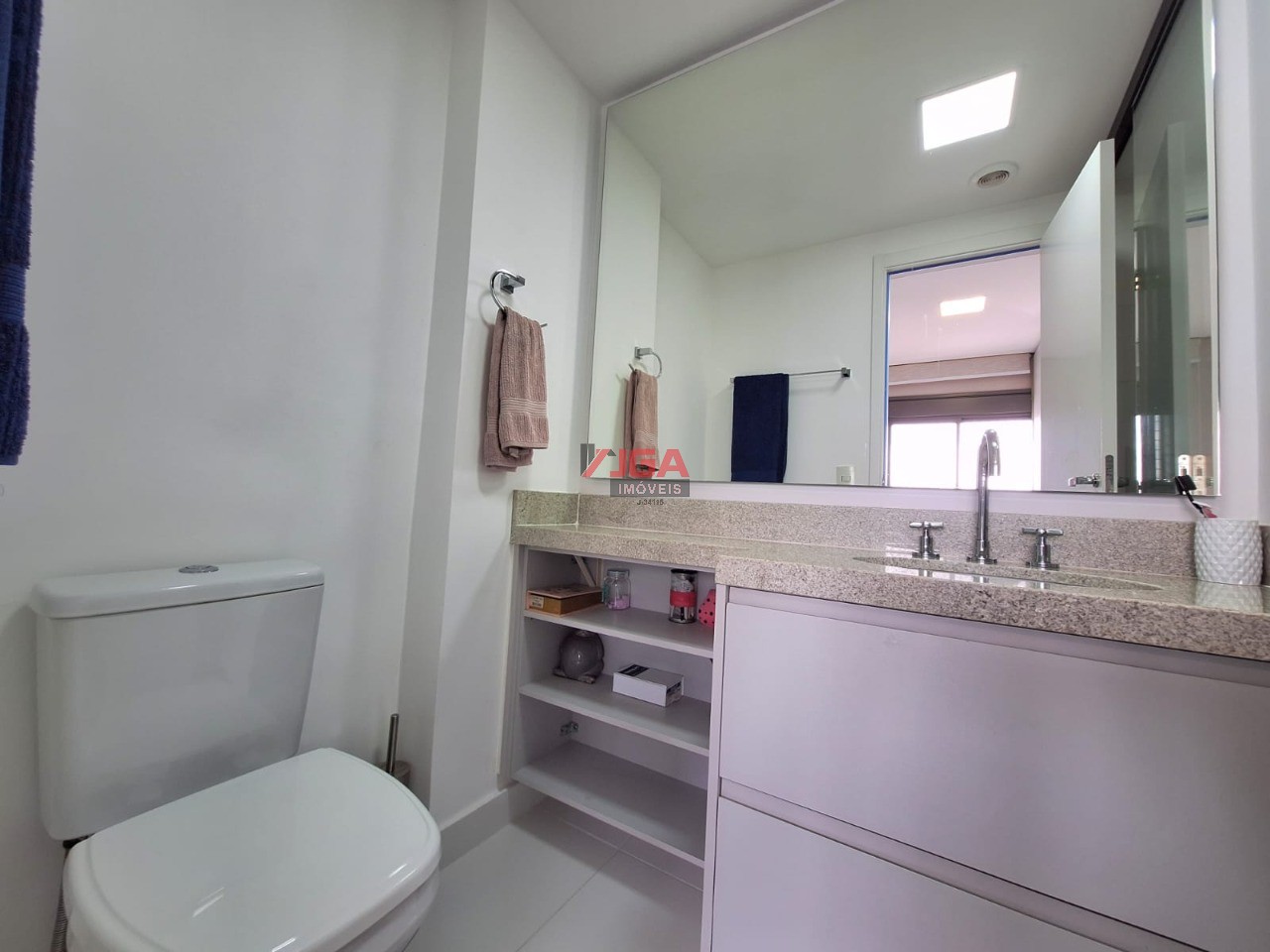 Cobertura à venda e aluguel com 3 quartos, 300m² - Foto 32