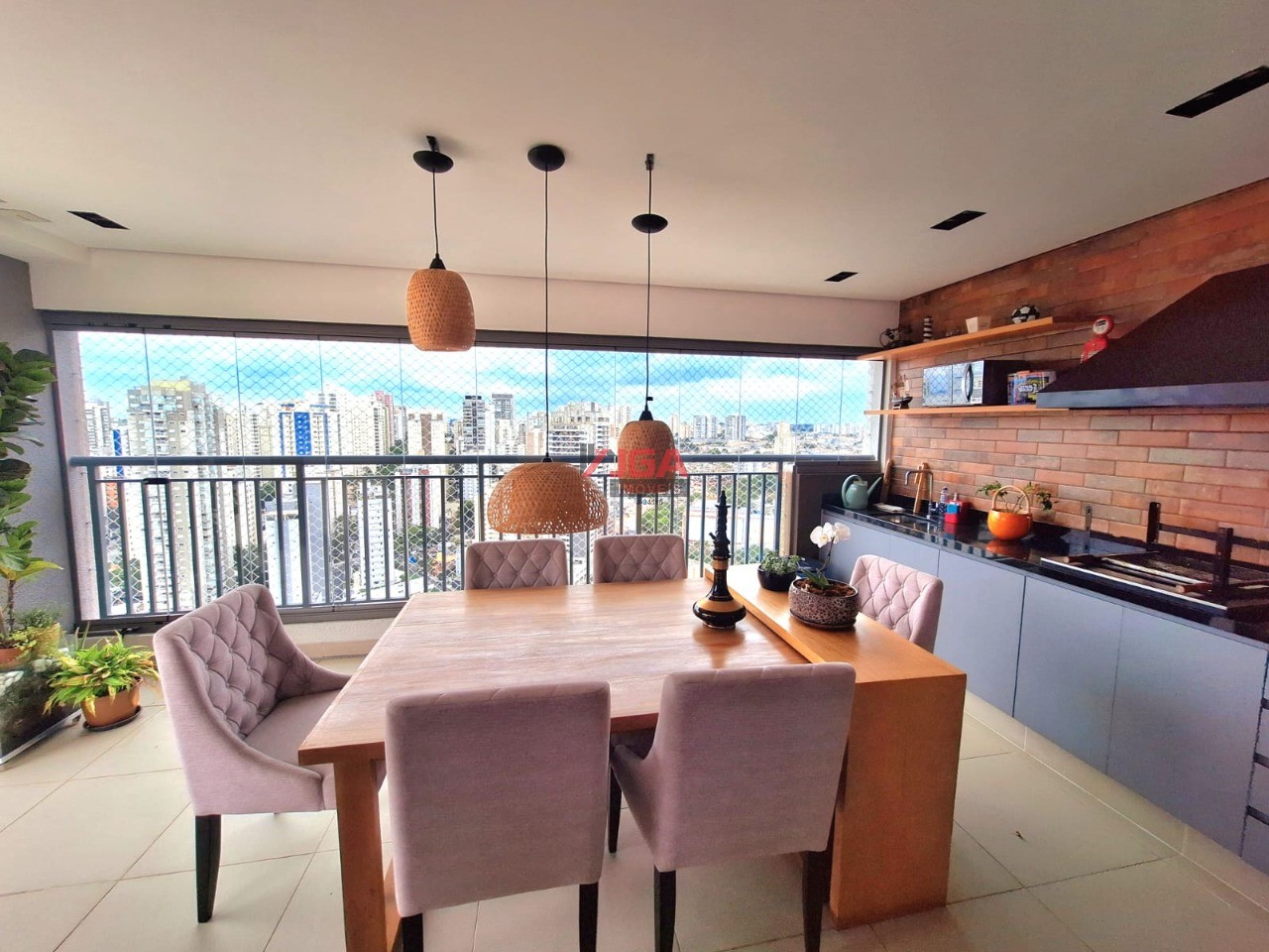 Cobertura à venda e aluguel com 3 quartos, 300m² - Foto 2