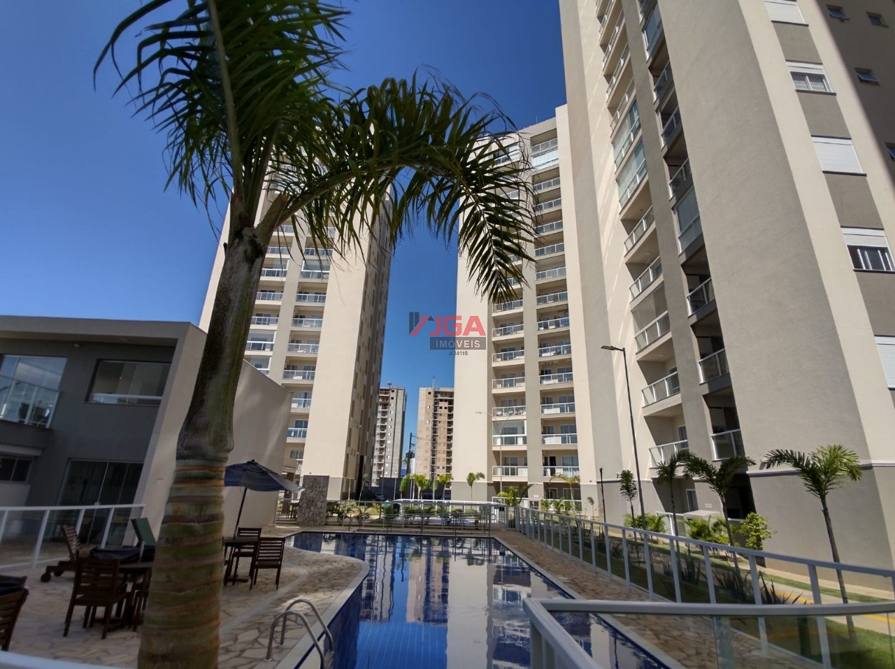 Apartamento à venda com 2 quartos, 58m² - Foto 1
