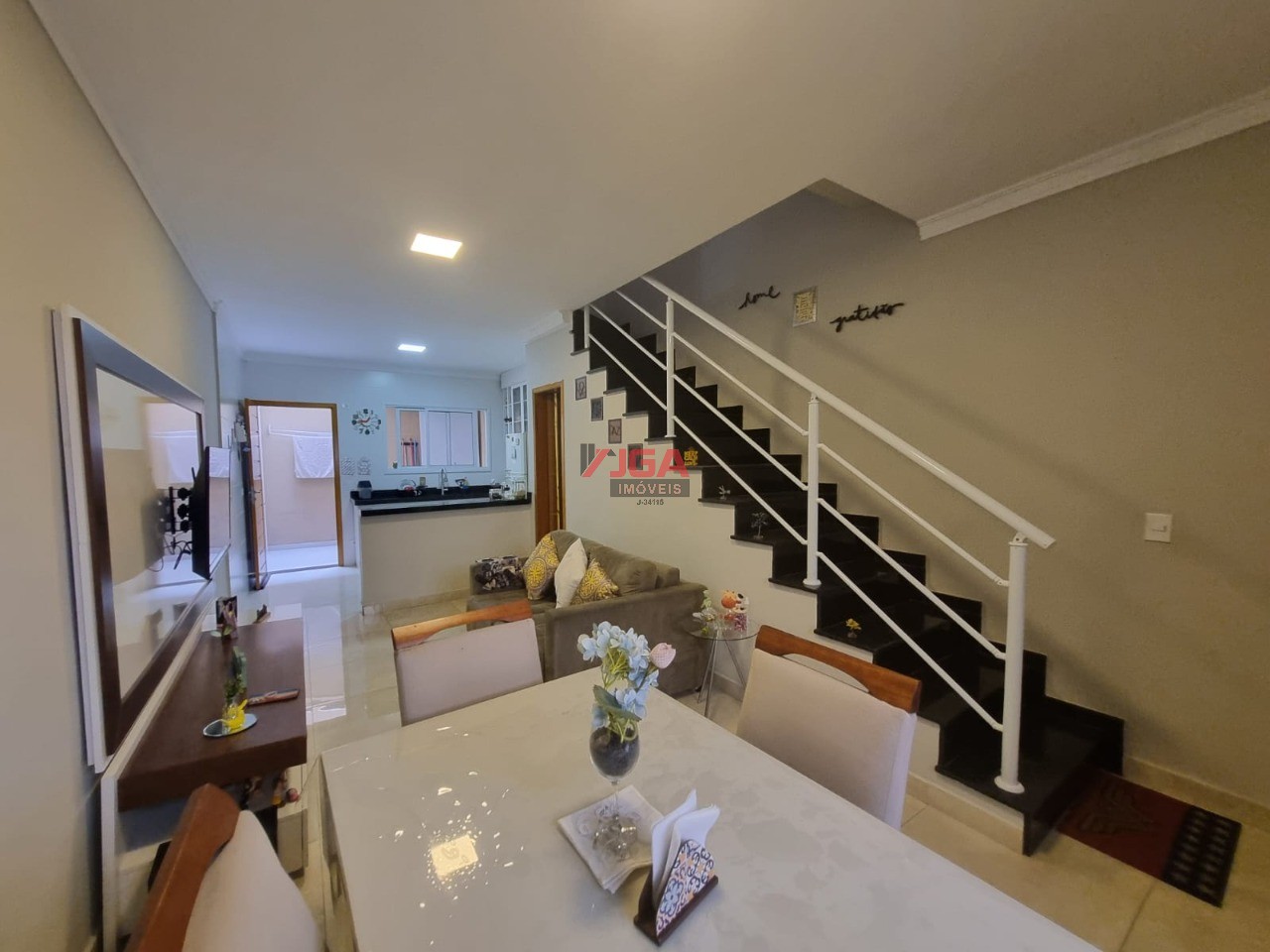 Sobrado à venda com 2 quartos, 84m² - Foto 3