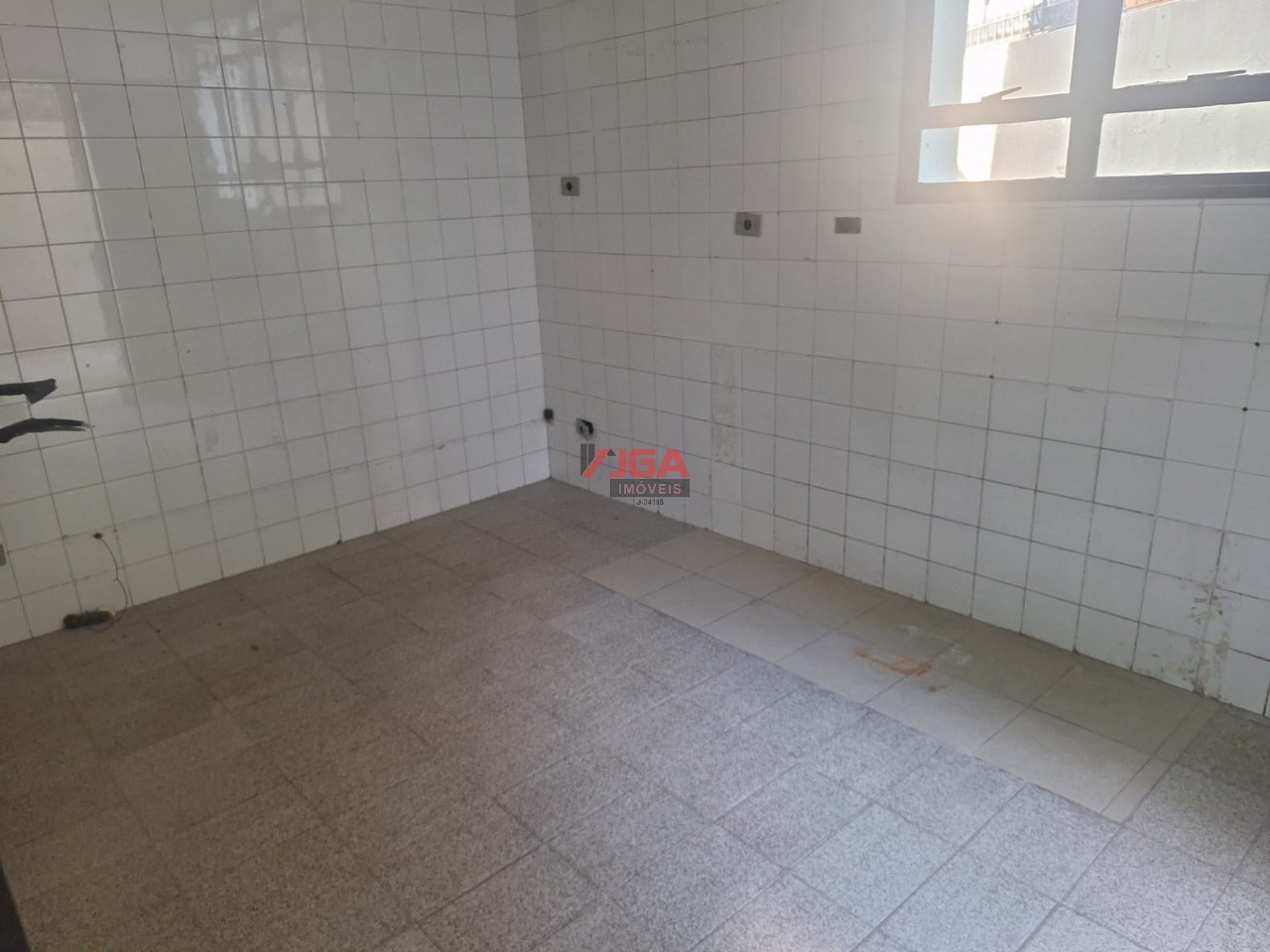 Prédio Inteiro para alugar, 328m² - Foto 9