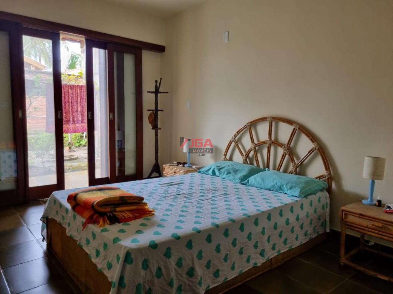 Casa à venda com 6 quartos, 324m² - Foto 7