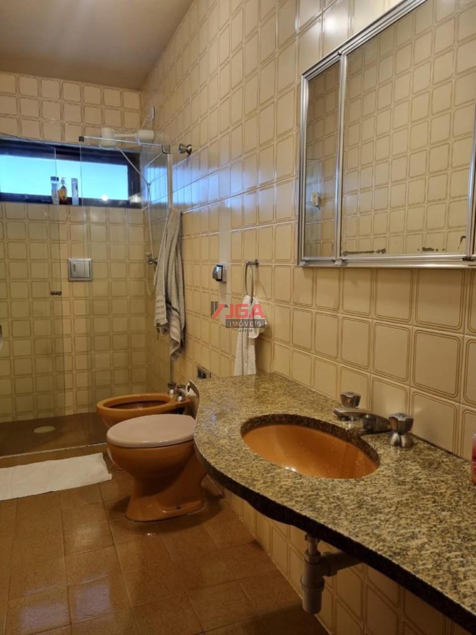 Casa à venda com 6 quartos, 324m² - Foto 9