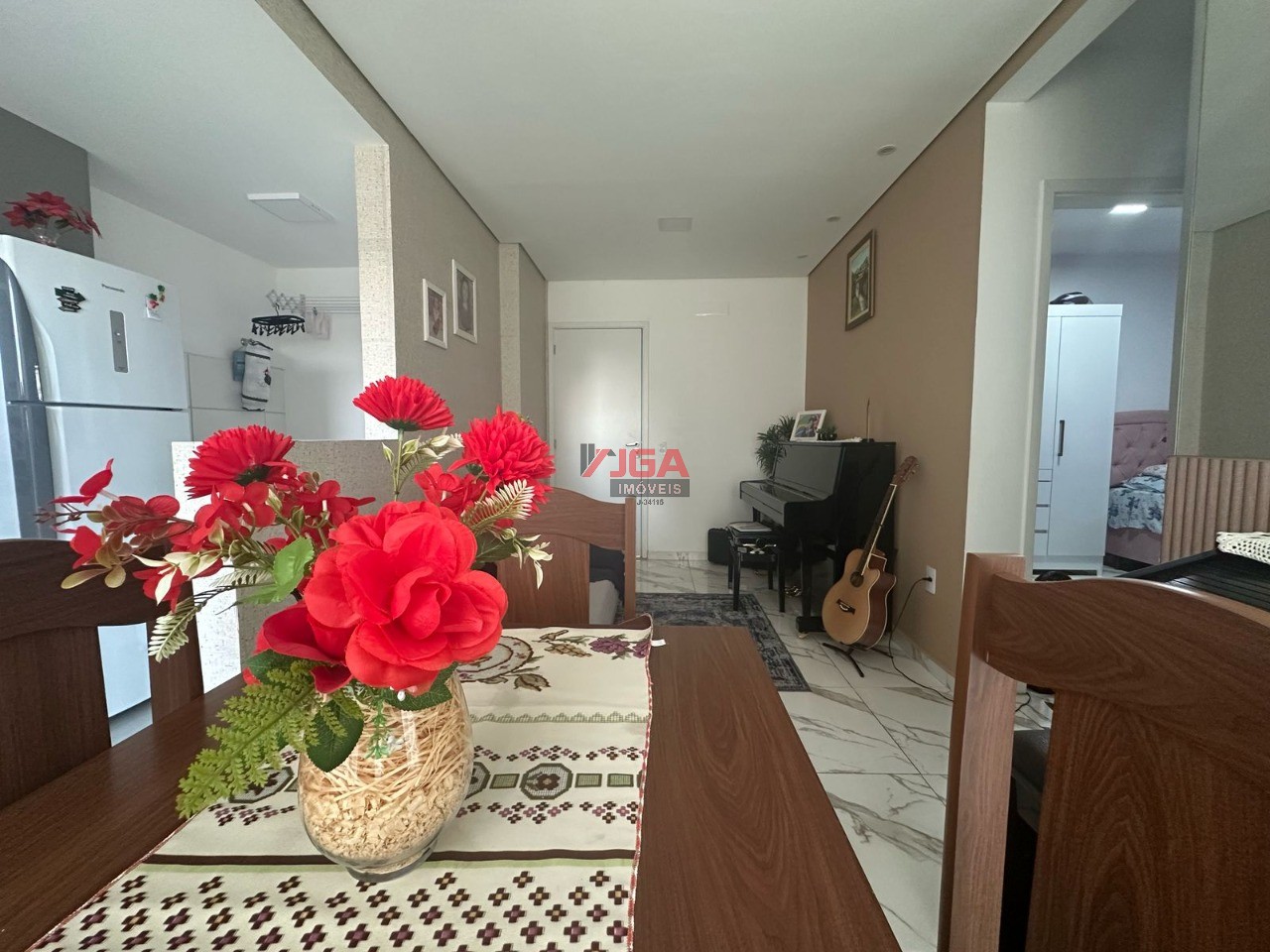 Apartamento à venda com 2 quartos, 58m² - Foto 1
