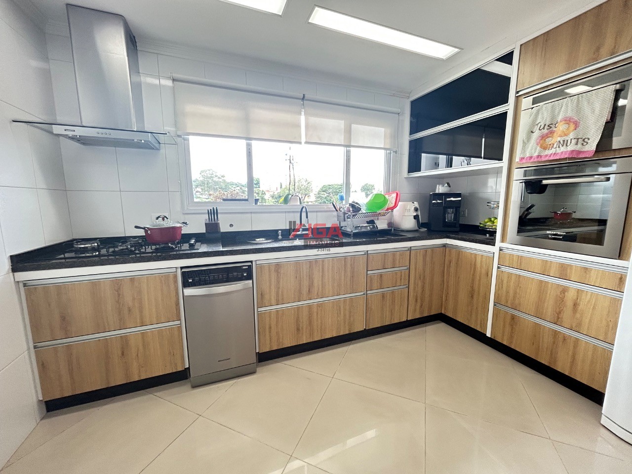 Casa, 3 quartos, 229 m² - Foto 28