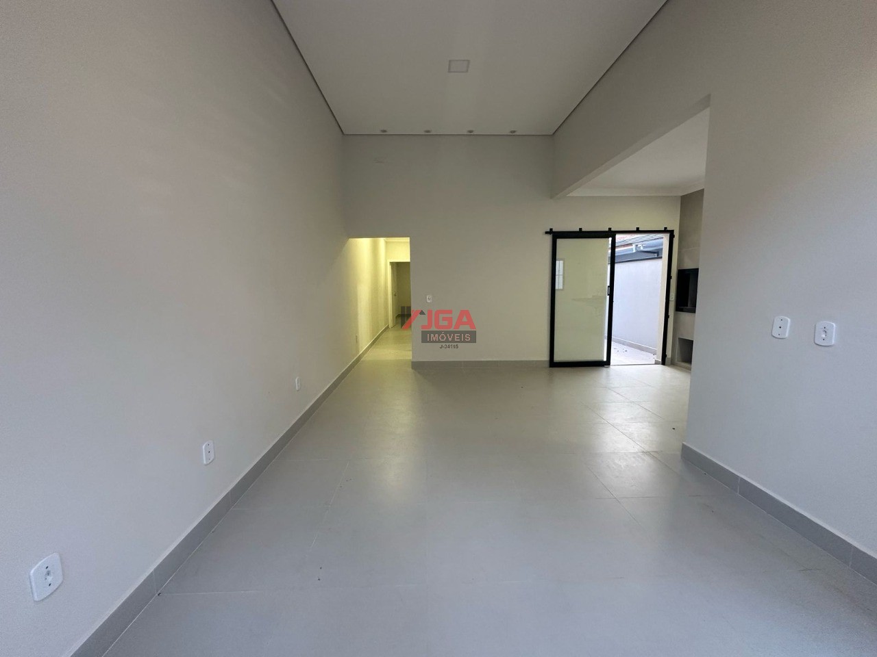 Casa à venda com 3 quartos, 85m² - Foto 11