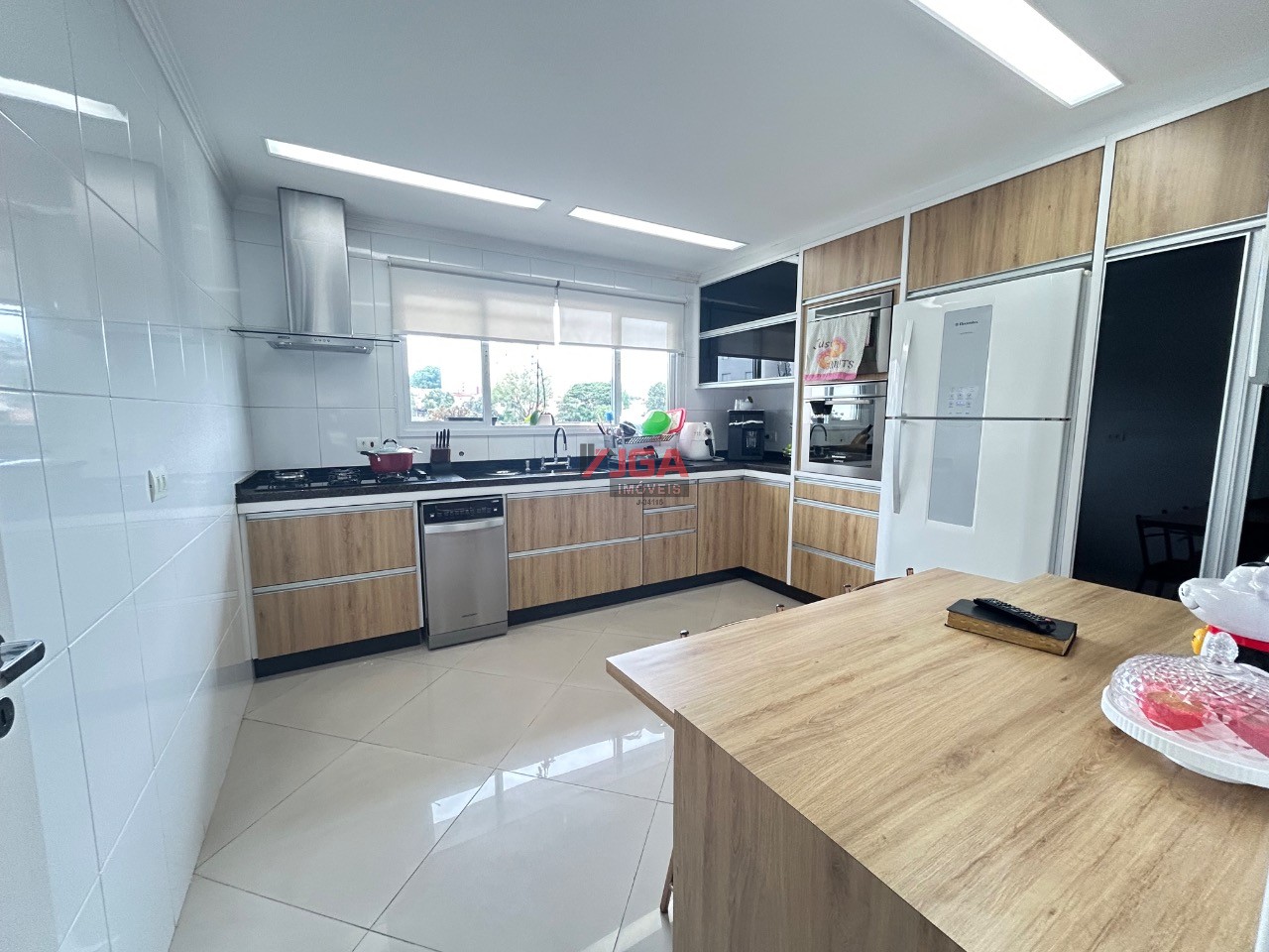 Casa, 3 quartos, 229 m² - Foto 26