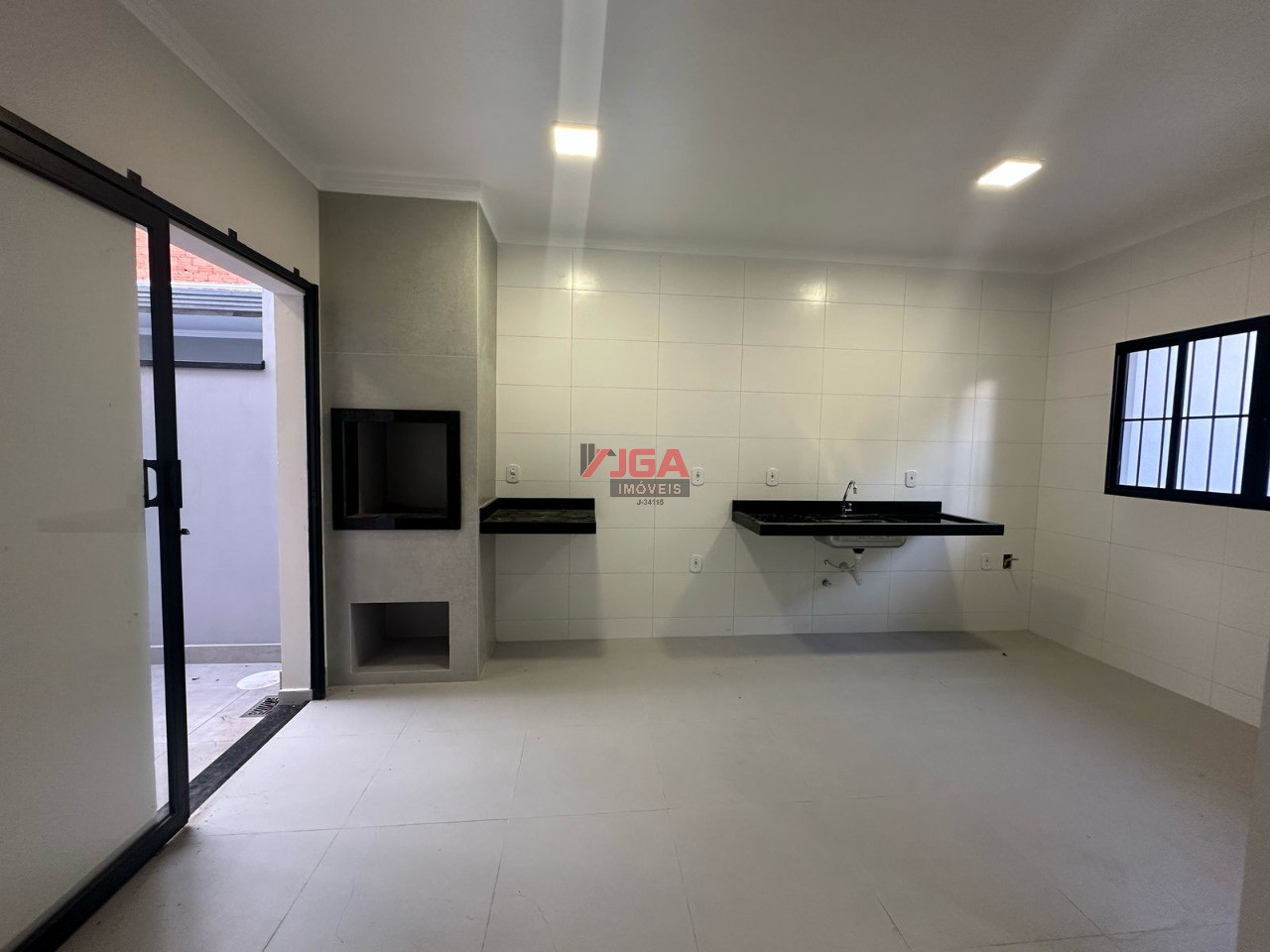 Casa à venda com 3 quartos, 85m² - Foto 9