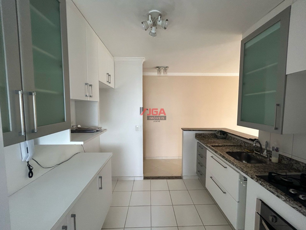 Apartamento à venda com 2 quartos, 78m² - Foto 6