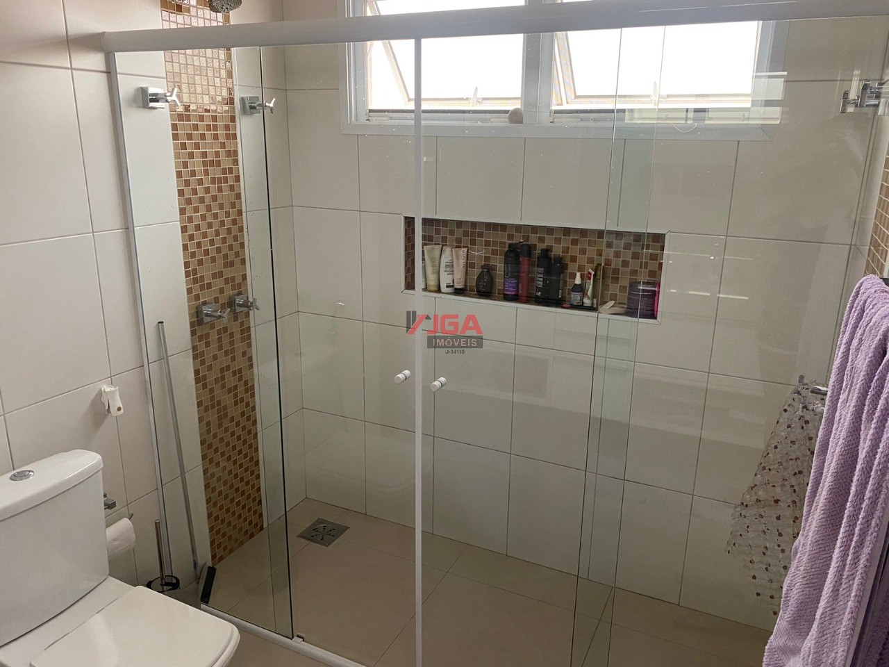 Casa à venda com 4 quartos, 300m² - Foto 12