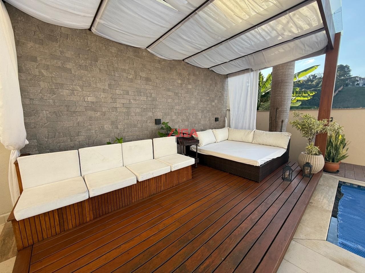 Casa de Condomínio à venda com 4 quartos, 550m² - Foto 9