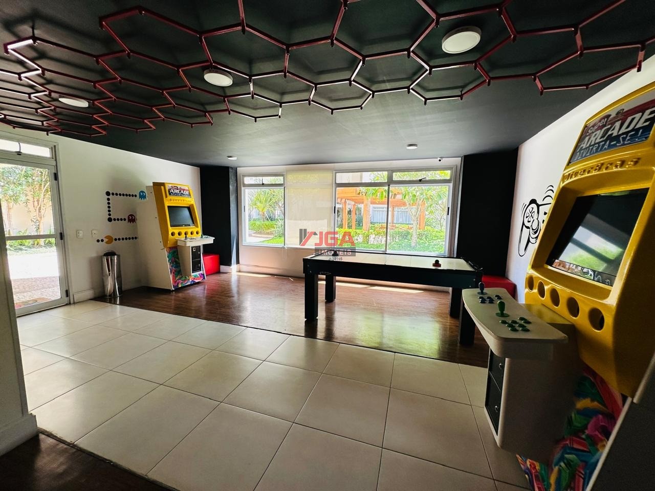 Apartamento à venda com 2 quartos, 107m² - Foto 12