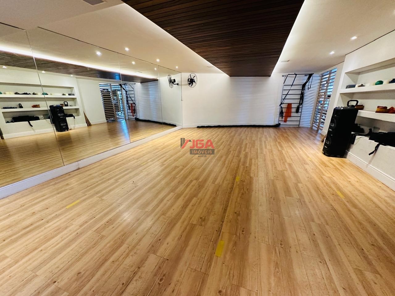 Apartamento à venda com 2 quartos, 107m² - Foto 21