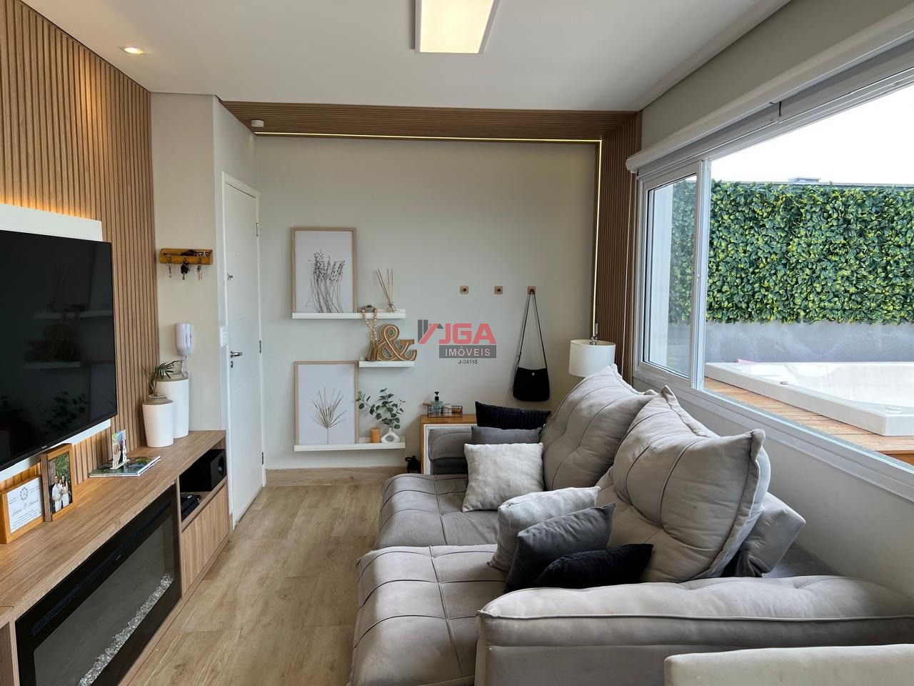 Cobertura à venda com 2 quartos, 110m² - Foto 1